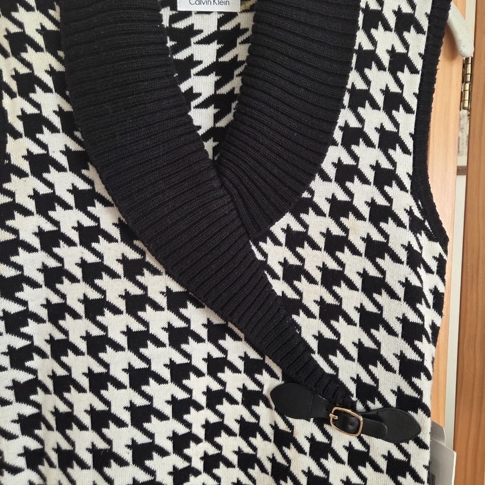 NWT CALVIN KLEIN BLACK/WHITE HOUNDSTOOTH KNIT SLEEVELESS SHEATH DRESS SIZE SMALL - Picture 3 of 7